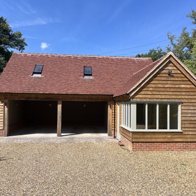 New Cartlodge, store and studio, with storage to the first floor.